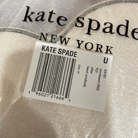 NWT Kate spade Love Shack Guitar Strap Heart Crossbody Purse parchment black - Picture 6 of 7